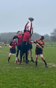 Elin Mulhall winning a lineout for Galway Bay